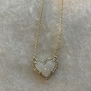 Kendra Scott heart gold pendant necklace in iridescent Drusy